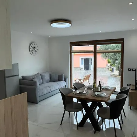 Apartma Rozi 2 Apartman