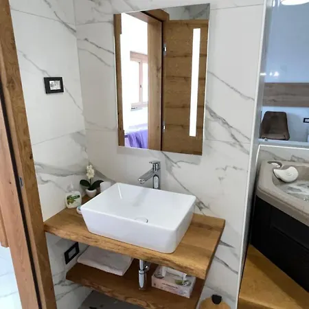 Apartma Rozi 2