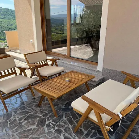 Apartma Rozi 2 Apartman Koper