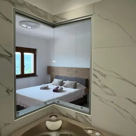 Apartma Rozi 2 Apartman *