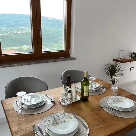 Apartma Rozi 2 Koper